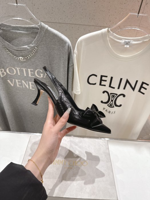 Босоножки фото 5