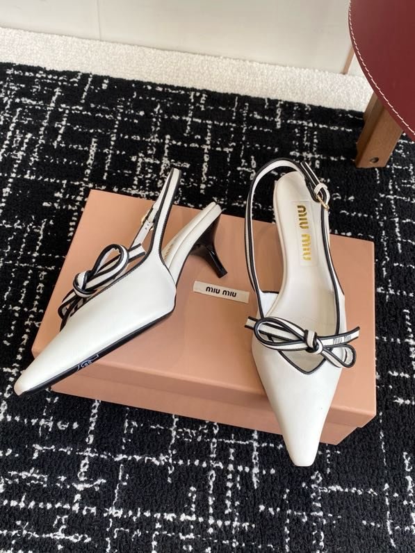 Босоножки фото 4