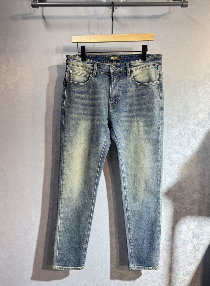 Джинсы мужские фото 2