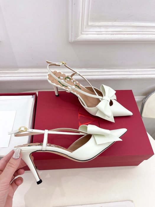 Босоножки фото 4