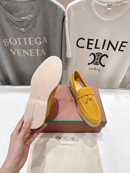 Лоферы женские фото 9