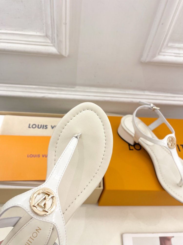 Сандалии женские фото 8