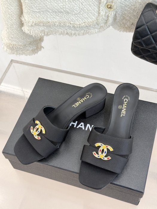 Босоножки фото 2