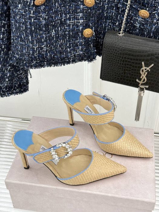 Босоножки фото 3