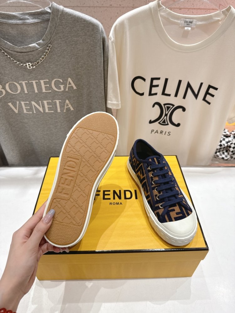 Кеди жіночі фото 9