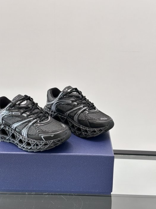 Sneakers men's фото 8