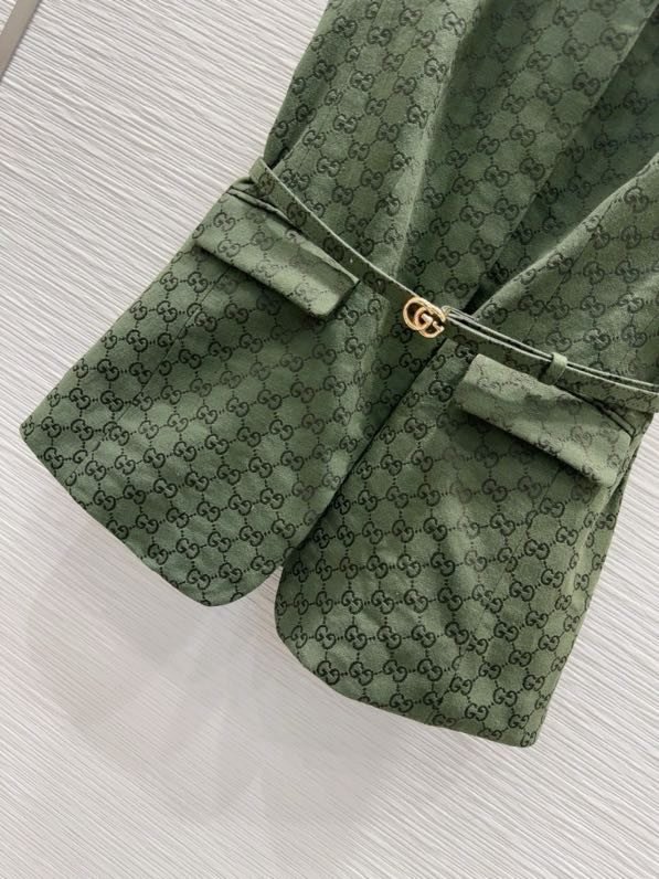 Піджак жіночий без рукавів фото 7