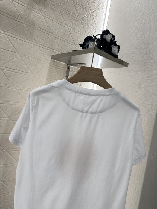 Футболка женская фото 4