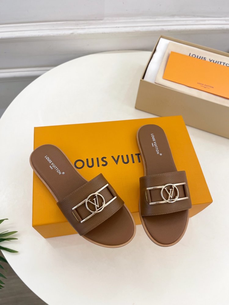 Шлепанцы женские фото 2