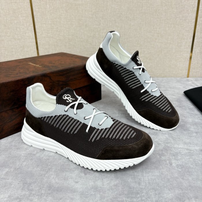 Кросівки фото 3