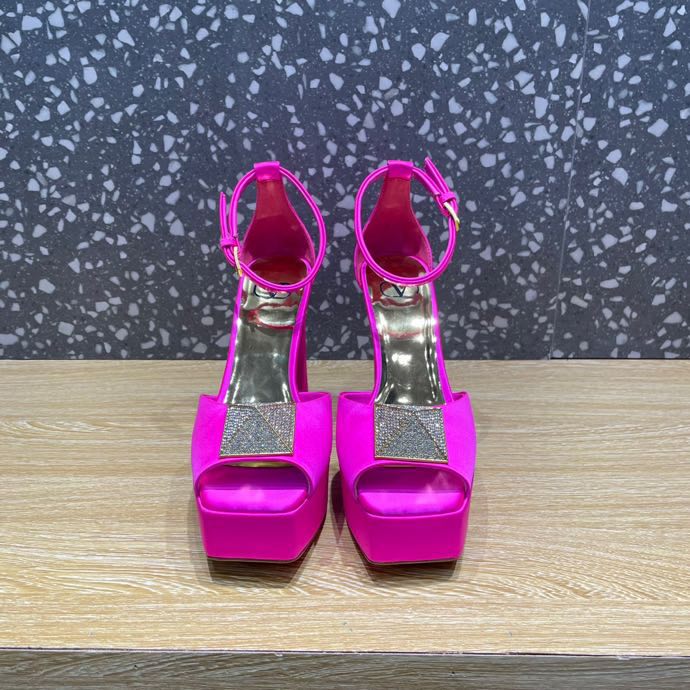 Sandals pink