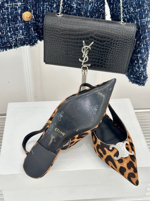 Босоножки фото 9