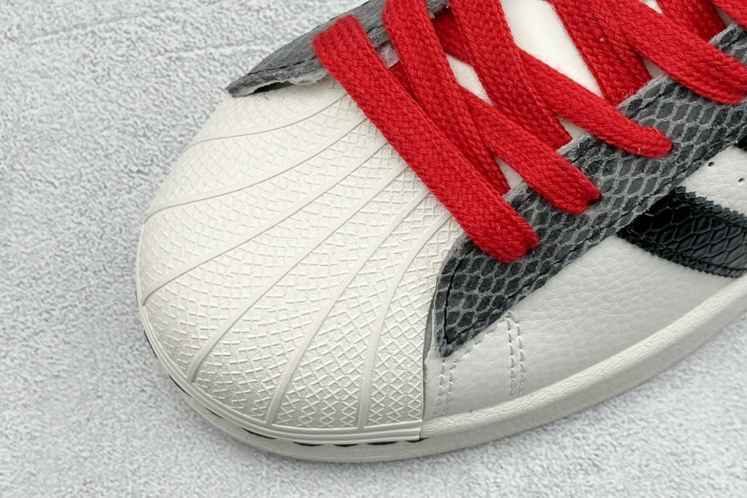 Sneakers  Originals Superstar x GUCCI фото 7