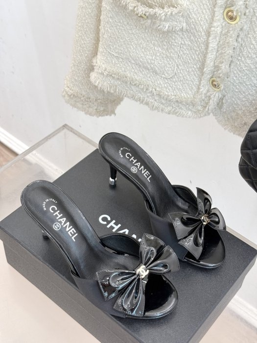 Босоножки фото 3