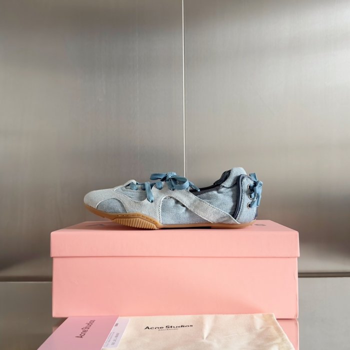 Кросівки фото 5