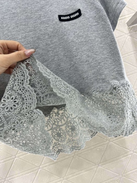 Футболка женская фото 8