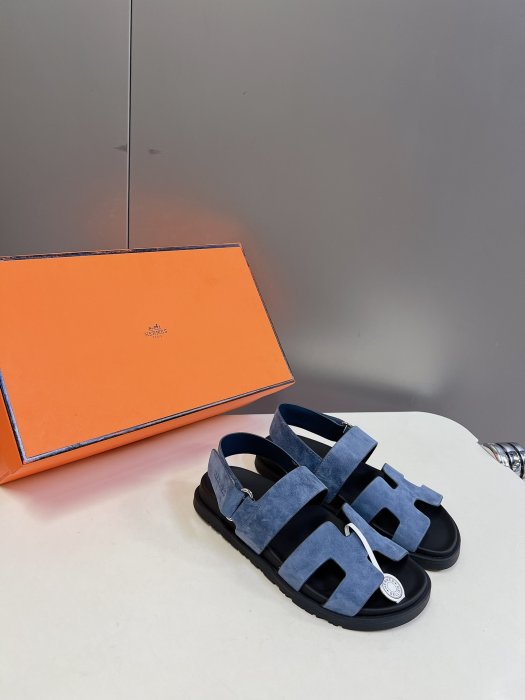 Sandals women's фото 2