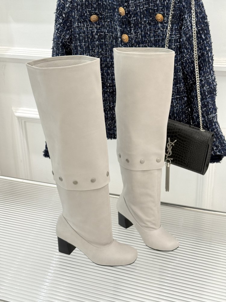 Чоботи жіночі фото 3