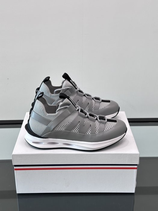 Кроссовки мужские