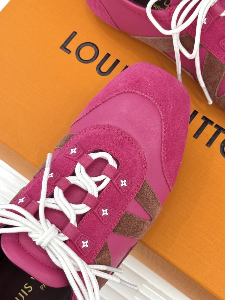 Кросівки жіночі фото 7