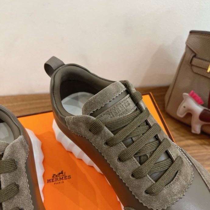 Кроссовки фото 9