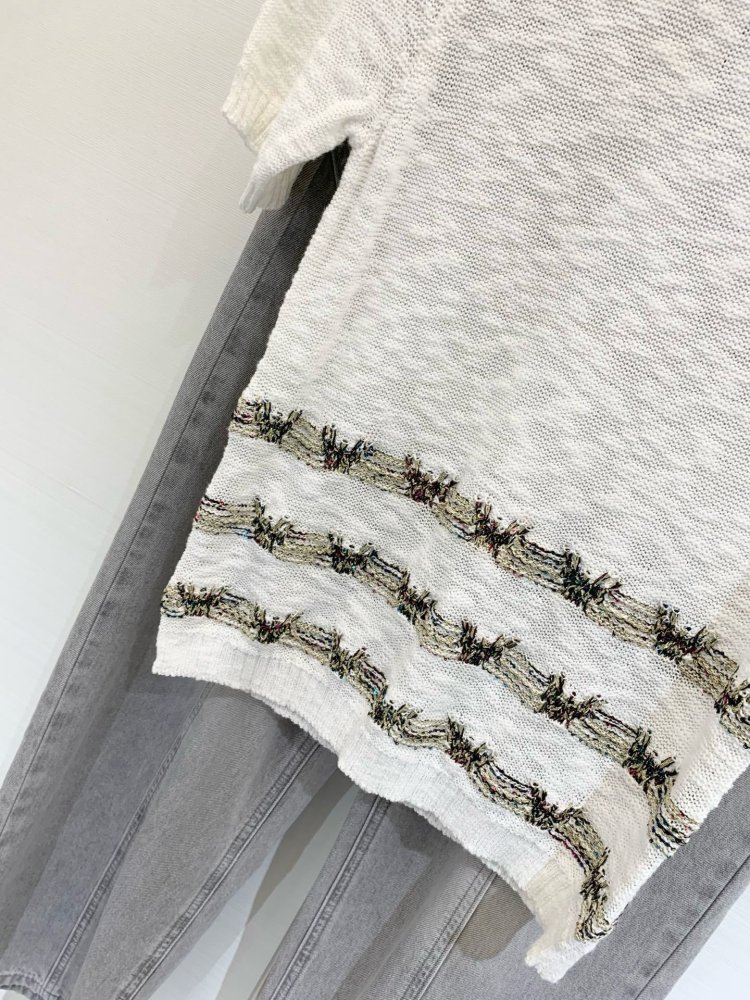 Футболка женская фото 5