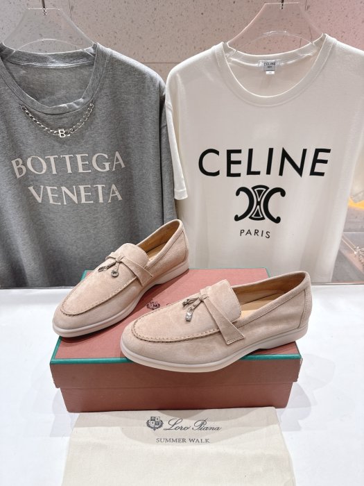 Лоферы женские фото 3