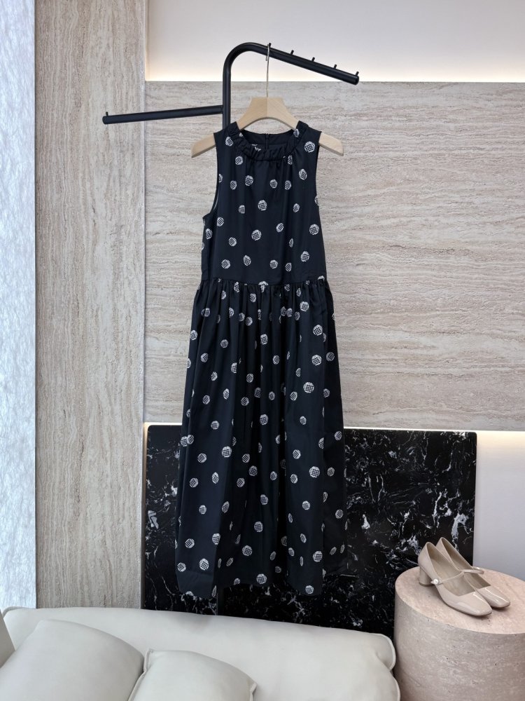 Плаття, Сукня