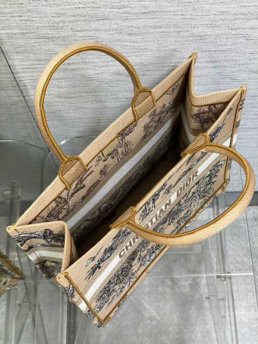 Сумка Book Tote 42 см фото 6