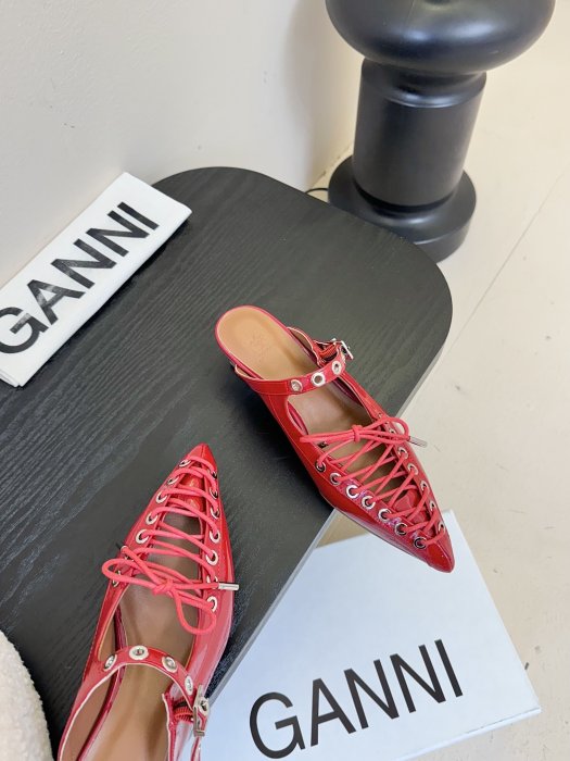 Босоніжки фото 4