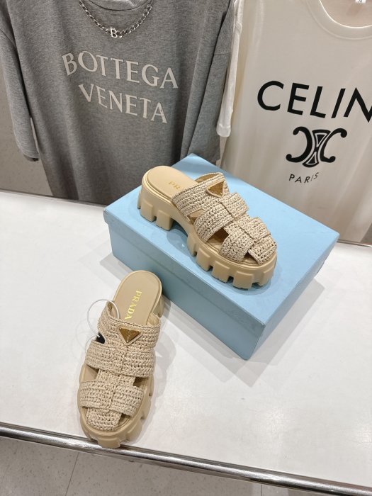 Босоніжки фото 5