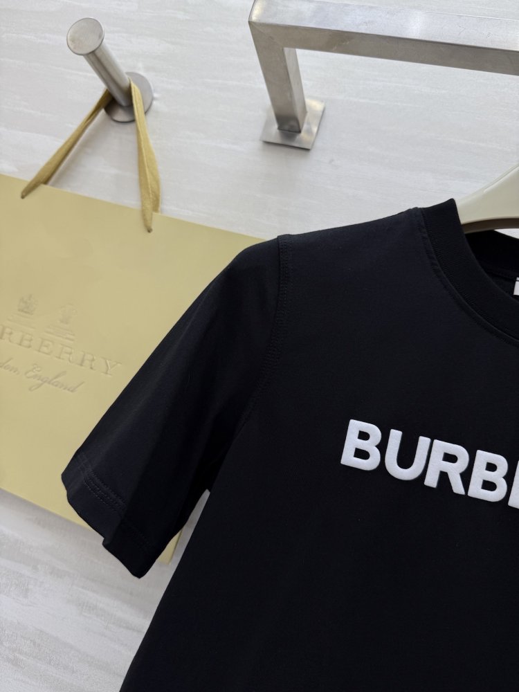 T-shirt women's фото 6