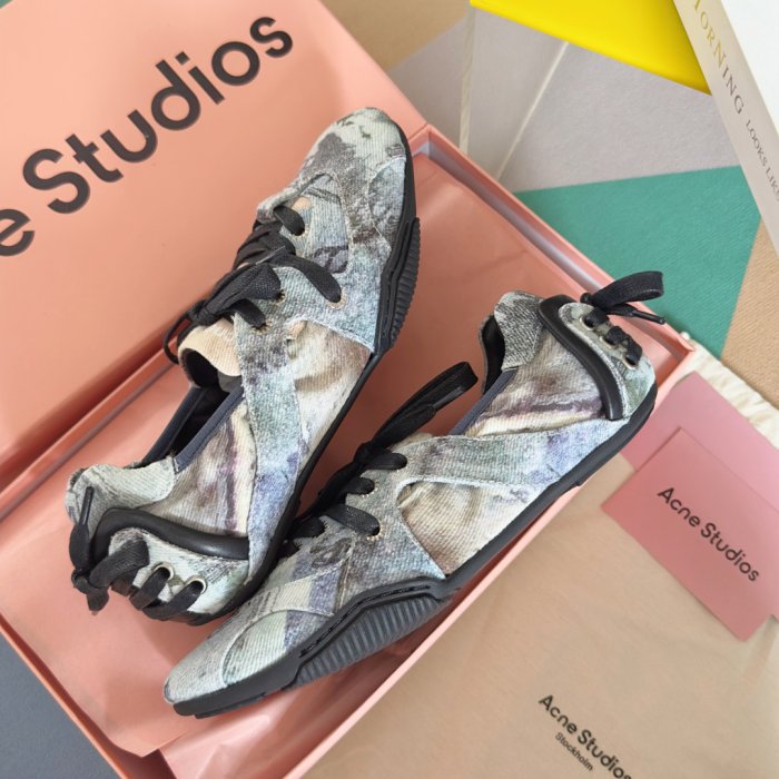 Кросівки фото 6