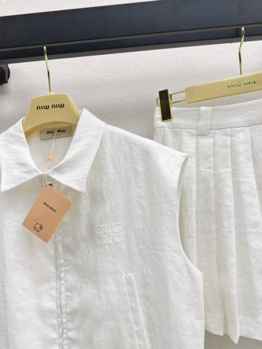 Костюм женский фото 6