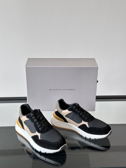 Кросівки чоловічі фото 5