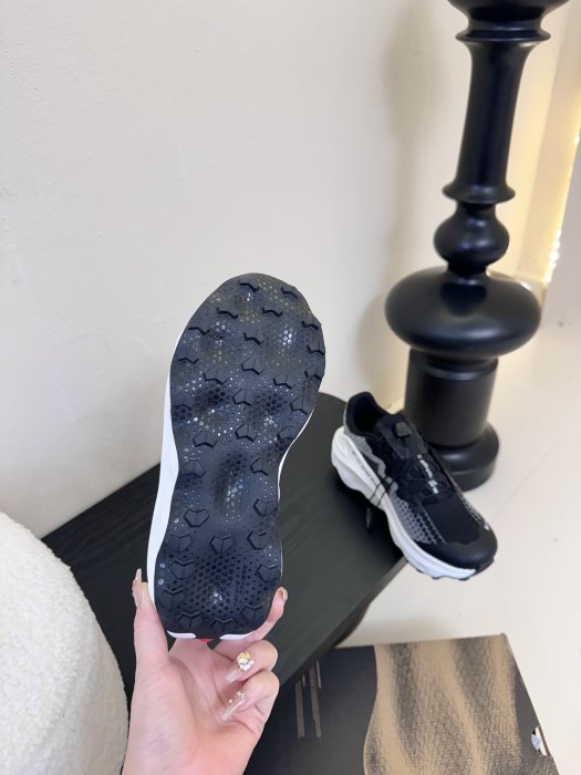 Sneakers women's SALOMON XT WHISPER фото 9