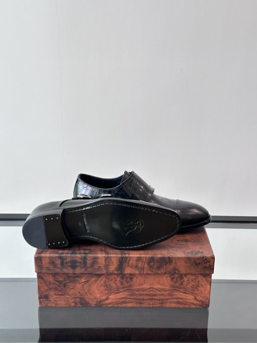 Туфлі чоловічі фото 9