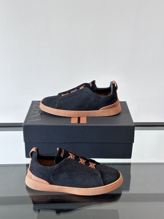 Кросівки чоловічі фото 4