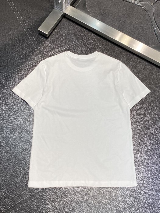 T-shirt men's фото 4