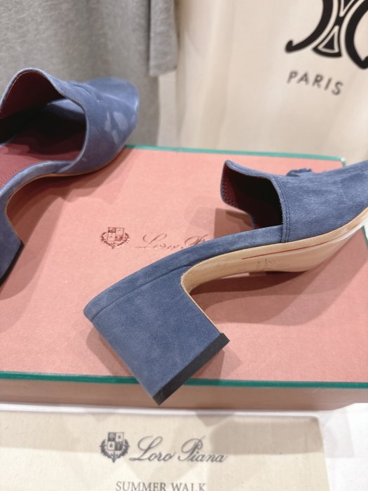 Босоножки фото 8