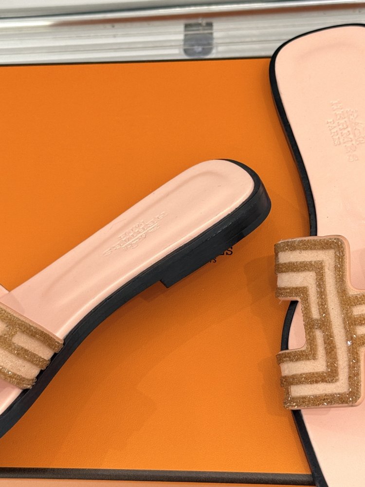 Шлепанцы Oran женские фото 6