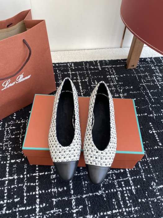 Туфлі жіночі