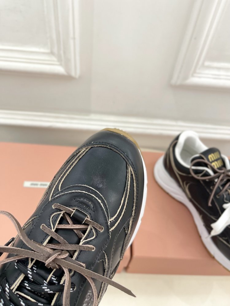 Кроссовки женские фото 8