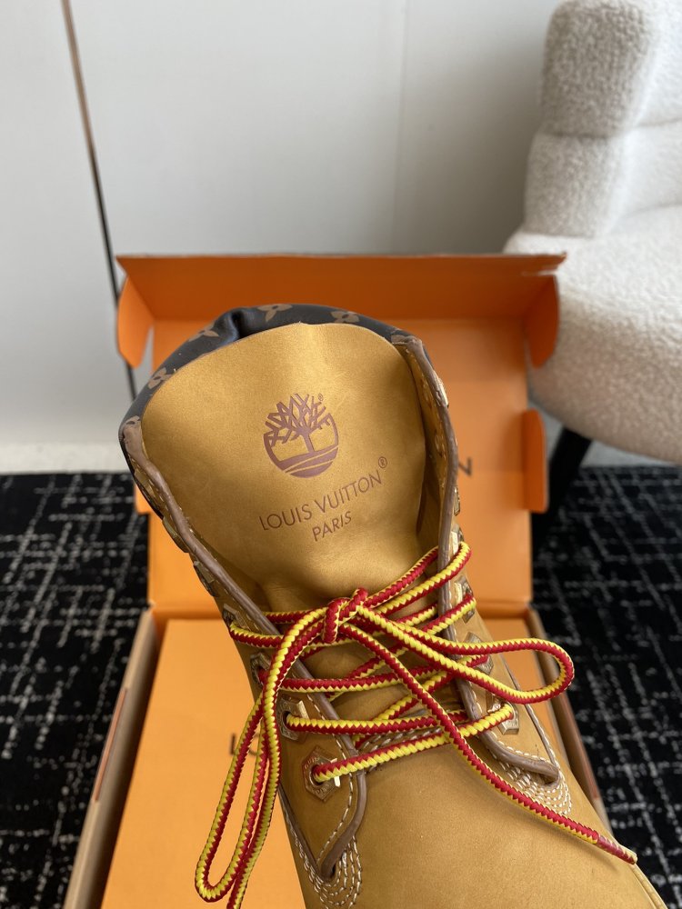 Ботинки женские Louis Vuitton x Timberland фото 7