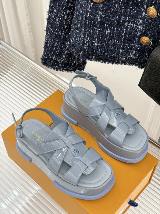 Сандалии женские фото 3