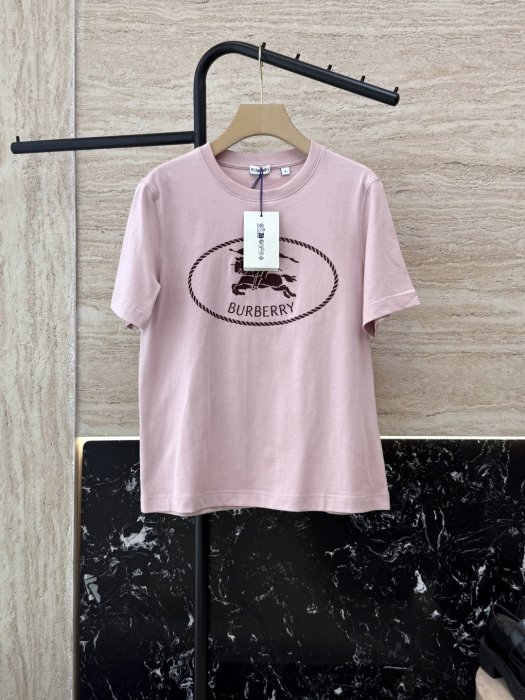 T-shirt women's