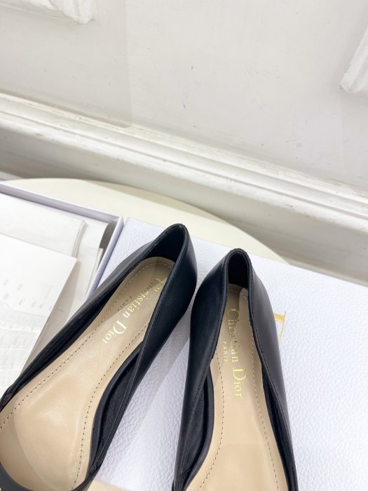 Туфлі жіночі фото 7