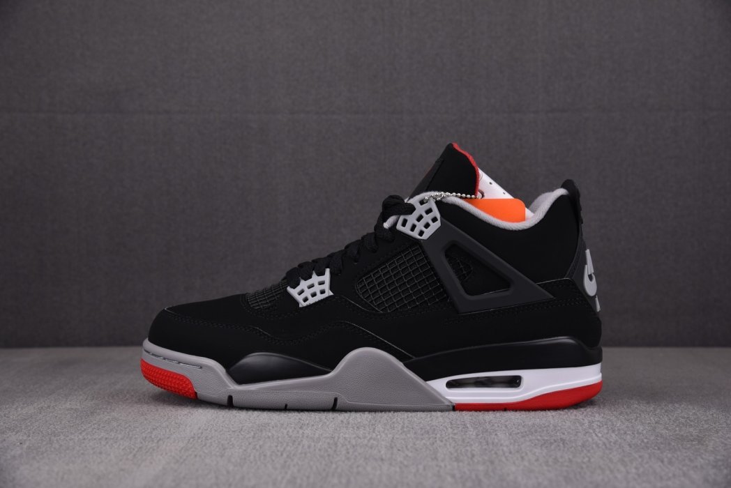 Кроссовки Air Jordan 4 Retro Bred 2019