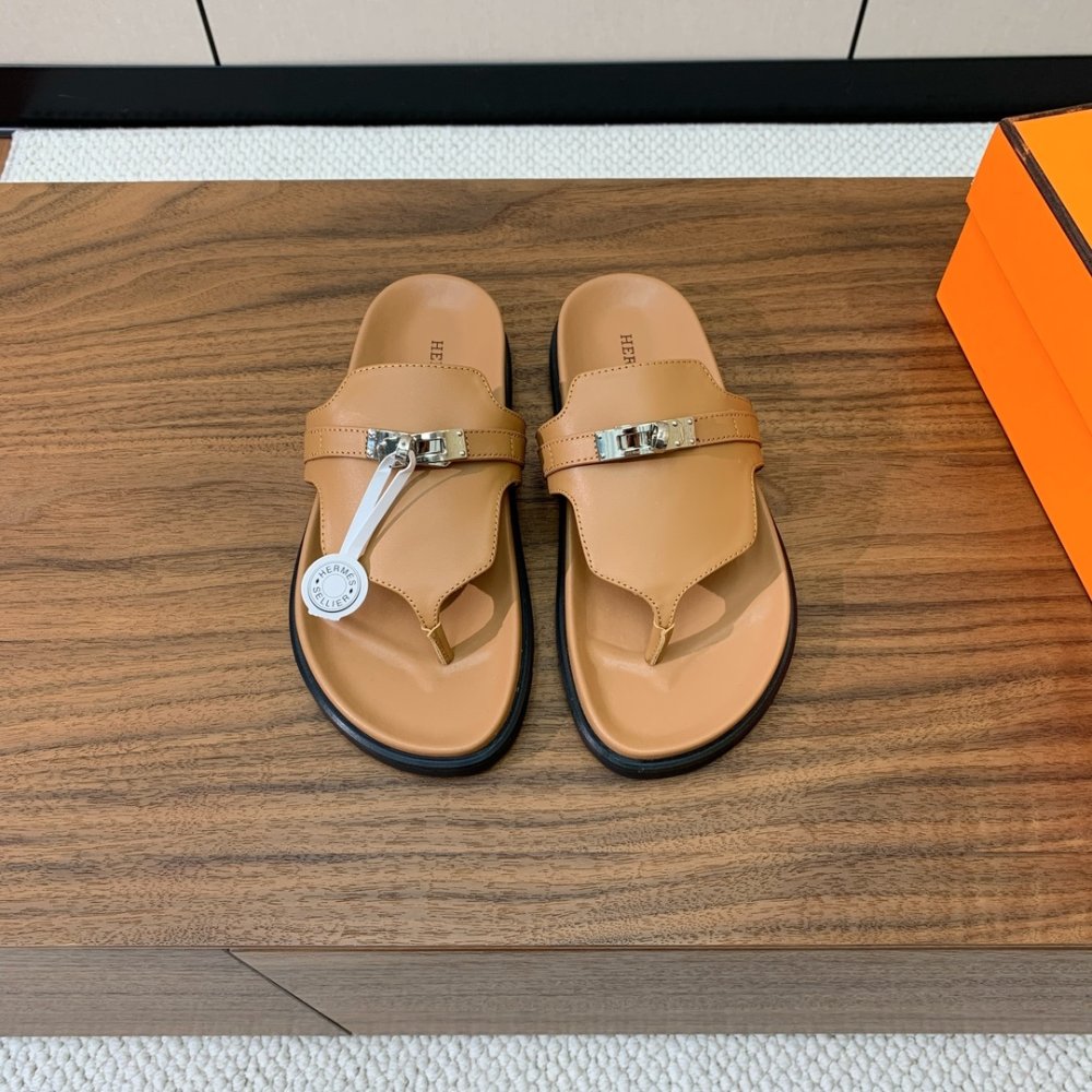 Шлепанцы женские