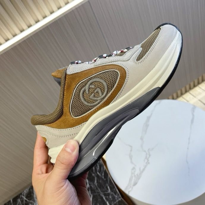 Кроссовки Gucci Run фото 3